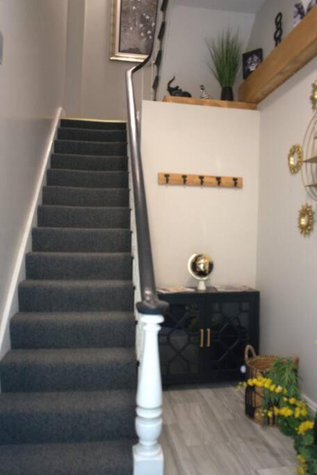 Breeze On Monmouth Apartment Newport Bagian luar foto