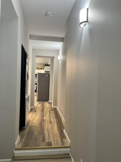 Breeze On Monmouth Apartment Newport Bagian luar foto